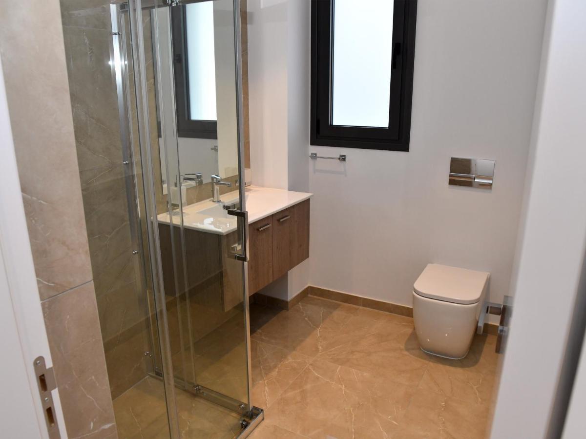 Baz Tower Aparthotel Никозия Екстериор снимка